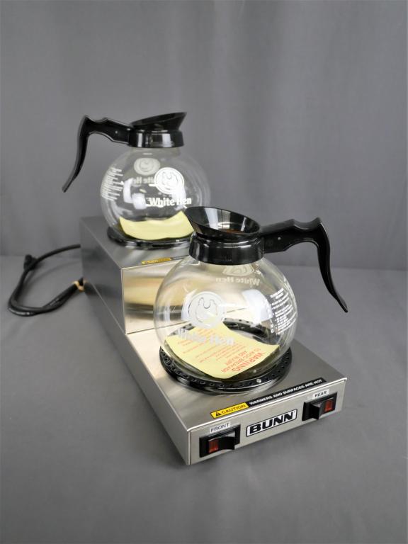 Bunn 2 Station Coffee Warmer & White Hen Pots: New in Box Bunn 2 Station Coffee Warmer and two New White Hen Coffee Pots/ Carafes