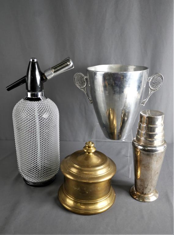 Napier Deco Cocktail Shaker, Seltzer Bottle, Tobac: Art Deco style Napier Silver Toned Cocktail Shaker in gorgeous vintage condtion accompianied by a 1970's Vintage glass siphon seltzer soda bottle Wrapped in wire mesh which It measures approx 14" high