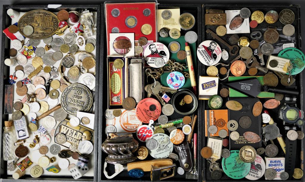 Grandfather's Junk Drawer Lot- Coins, Tockens, Med (1 of 12)