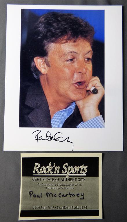 Paul McCartney Signed/ Autographed Photograph COA (1 of 4)