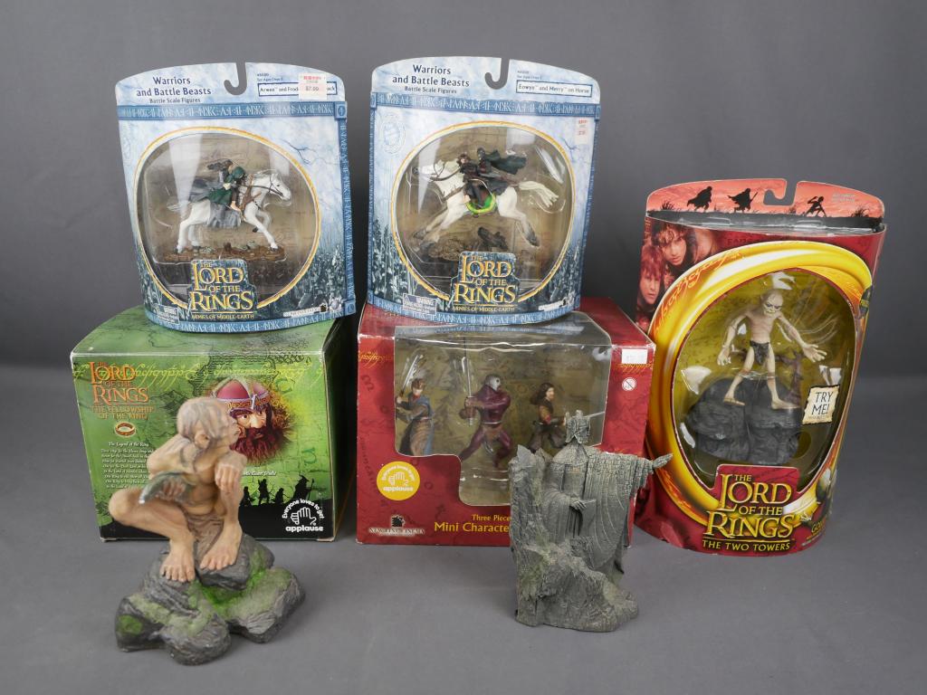 Lord of the Rings Action Figures (1 of 5)