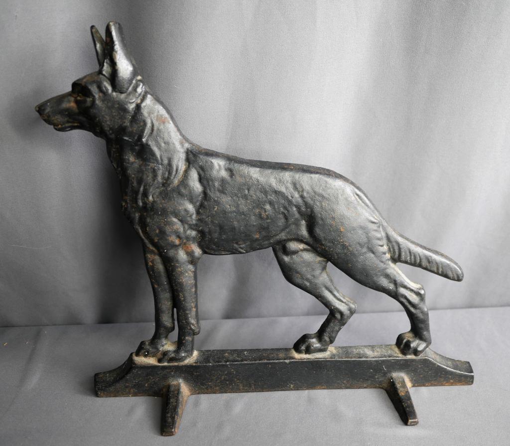 Vintage German Shepherd Dog Cast Iron Doorstop (1 of 5)