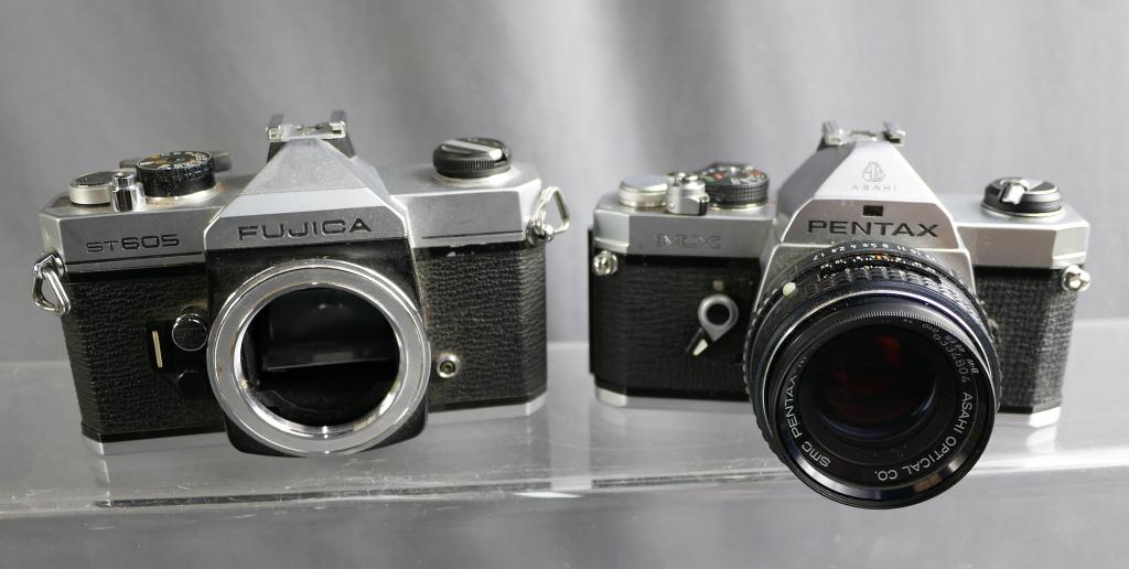 Vintage Pentax MX & Fujica ST605 Film Cameras (1 of 11)