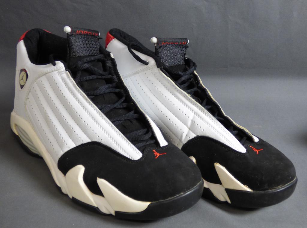 Nike Air Jordan Retro 14- Black Toe Shoes (1 of 7)