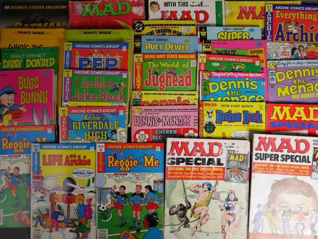 Lot of Vintage Comic Books- Archie, Dennis, Disney (1 of 6)