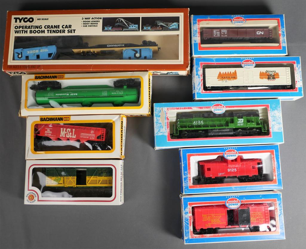 Railroad RR HO Scale Train Cars- Tyco, Bachmann, M (1 of 3)