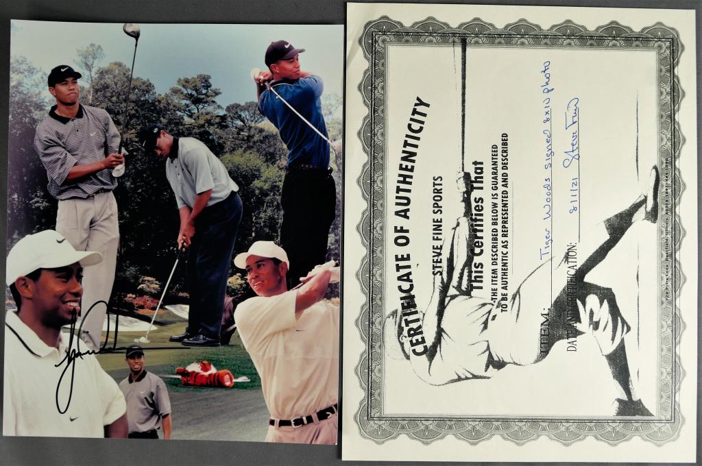 Tiger Woods Signed/ Autographed Photograph w/ COA (1 of 4)