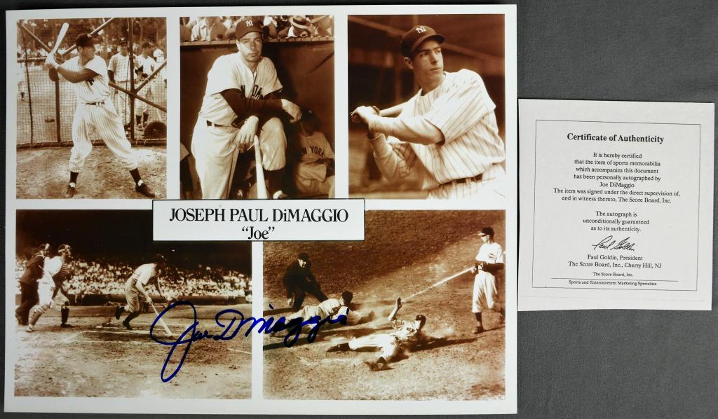 Joe DiMaggio Signed Autographed 8x10 Photograph (1 of 4)