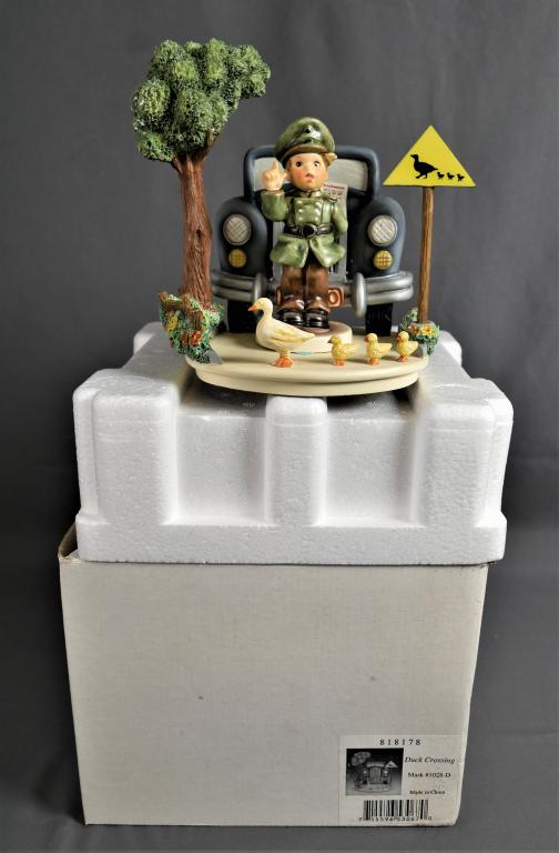 Hummel Goebel Duck Crossing Set w/ Hult! Figurine: Hummel Goebel Duck Crossing Set w/ Hult! Figurine - HUM2039. Condition: Good, comes with original box