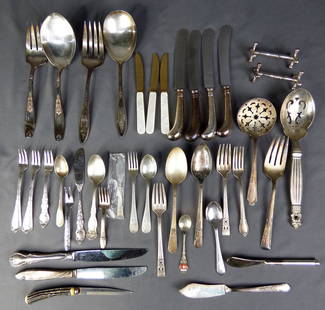 Group of Vintage Silverware incl. some Sterling: Group of loose Vintage Silverware including some Sterling pieces. Condition: Good