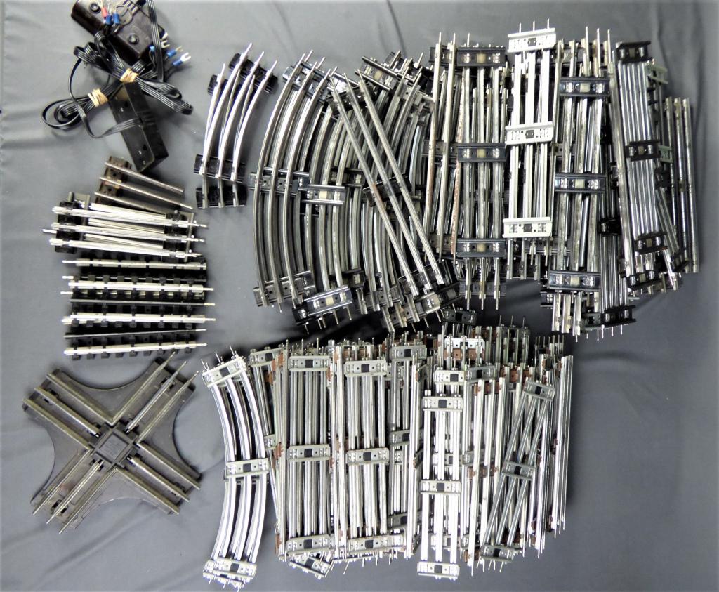 Large Lot of Vintage Lionel RR Train Tracks "O" Ga (1 of 12)