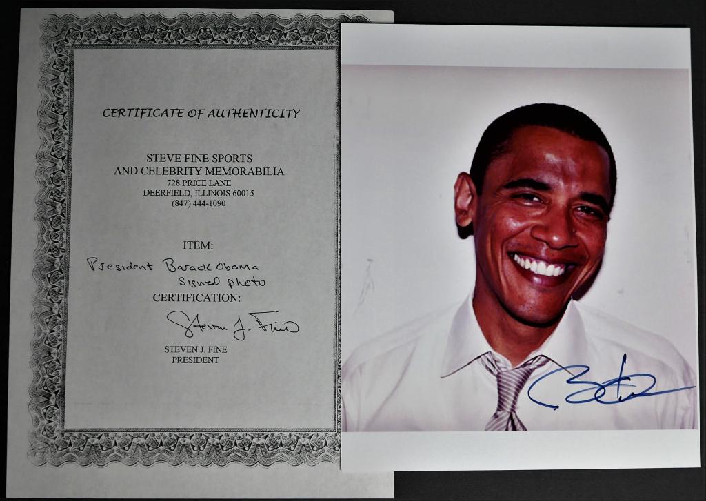 President Barack Obama Signed Photograph w/ COA (1 of 2)