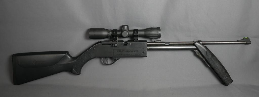 Crossman 760 Pumpmaster .177 BB Gun Air Rifle: Crossman 760 Pumpmaster Variable Pump .177 Cal Pellet BB Air Rifle with 4 x32 Scope. Good overall condition