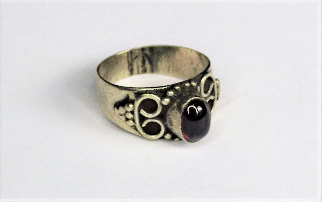 Ladies Sterling Silver Ring with Ruby Red Stone (1 of 6)