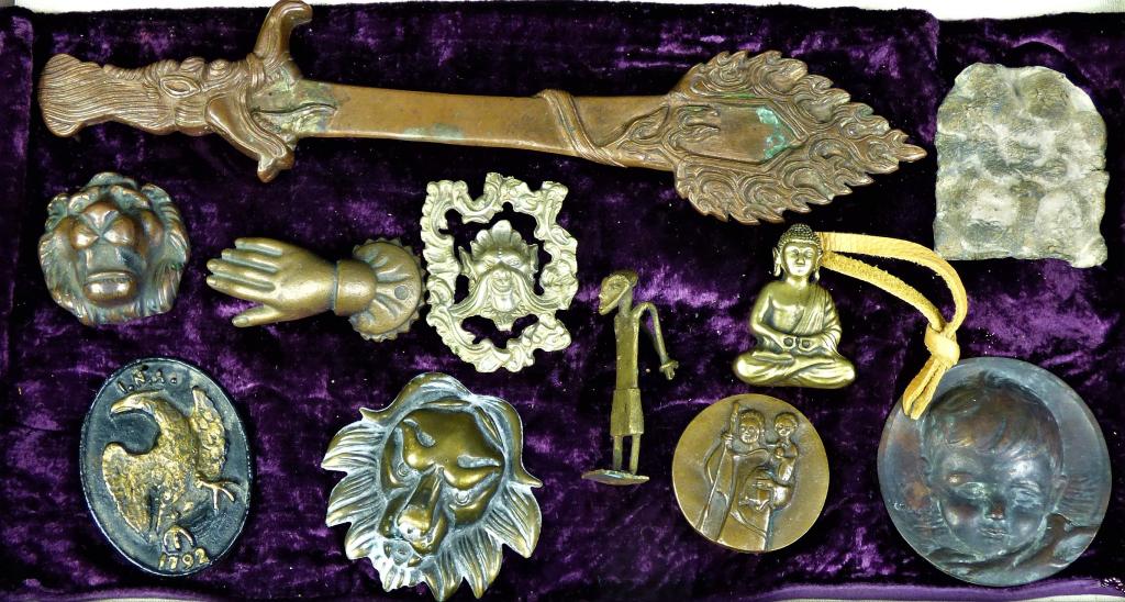 Metal Antique Collectibles in Show Case: Showcase with Small Antique Metal Collectibles. Condition: Good