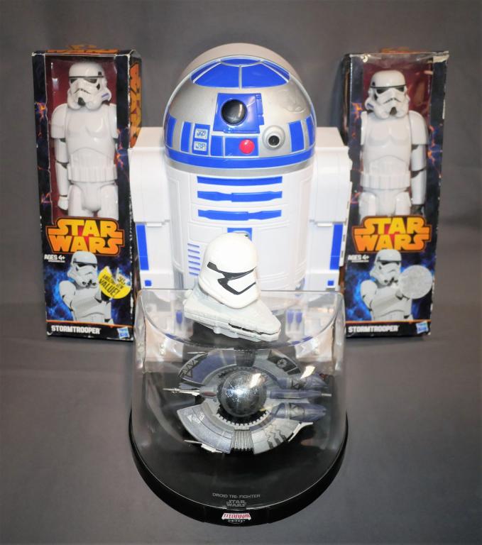 Star Wars Action Figures, Droid Tri- Fighter, C-3P (1 of 9)