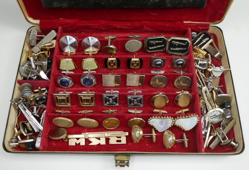 Vintage Mens Jewelry- Box of Cufflinks & Tie Clips (1 of 7)