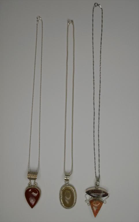 Sterling Silver Jewelry- Neclaces w/ Pendants (1 of 5)