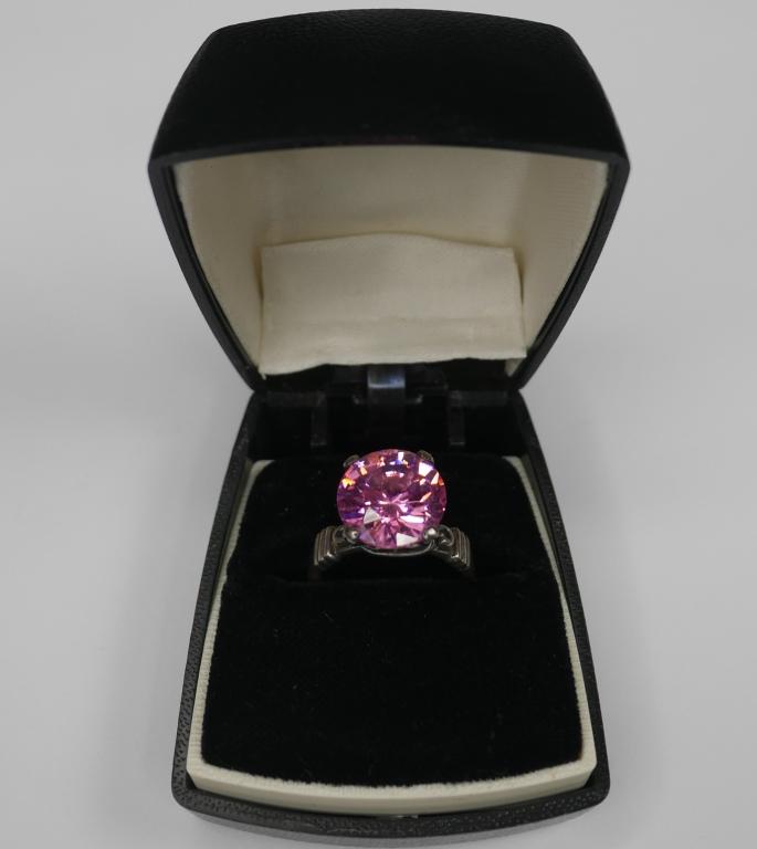 Elegant Sterling Silver Solitaire Ring: Sterling Silver Solitaire Ring. Size- 7. Good Condition.