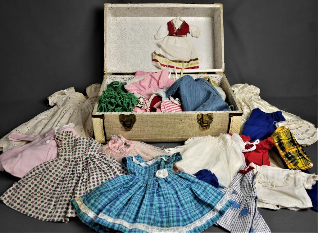 Doll Trunk Filled with Doll Clothes/ Outfit (1 of 3)