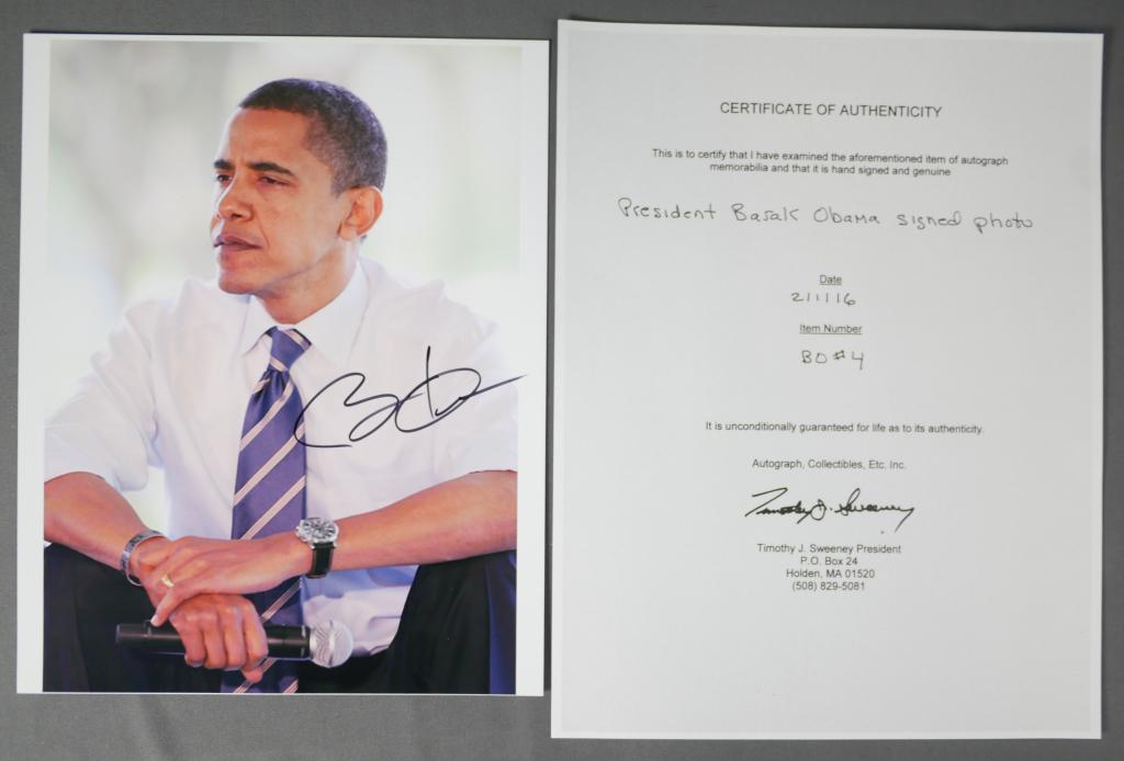 President Barack Obama Autographed Photograph (1 of 3)