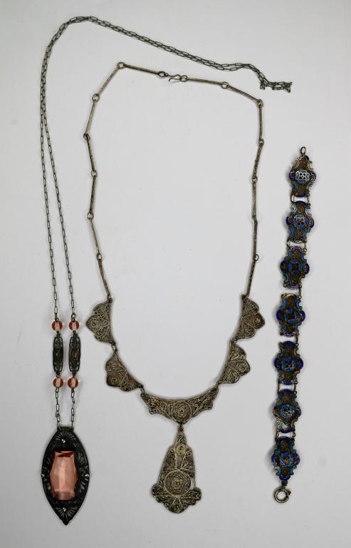 Vintage Middle Eastern Sterling Silver Jewelry (1 of 10)