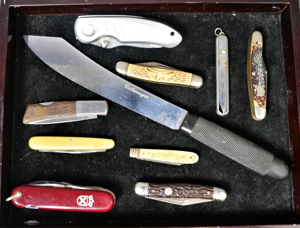 Lot of Vintage Pocket Knives- Imperial, Christy, r: Lot of Vintaeg Pocket Knives including 2 Imperial, Gerber, Christy, C.G Co Spain, Western 657, etc.. Come with Cattaragus Steak Knife. Used, some show a bit more wear.
