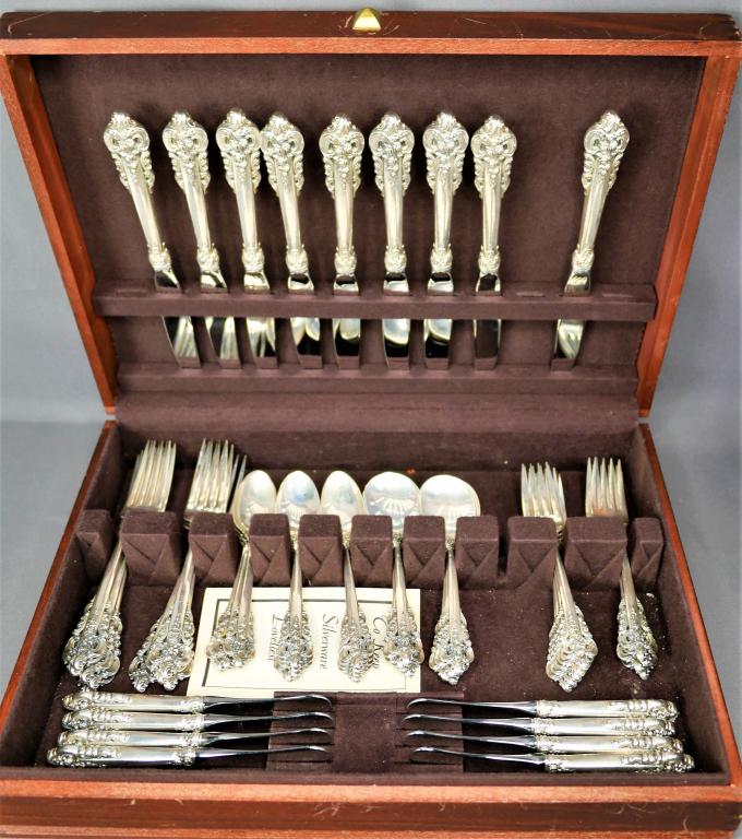 Wallace Grand Baroque Sterling Silver Flatware Set (1 of 11)