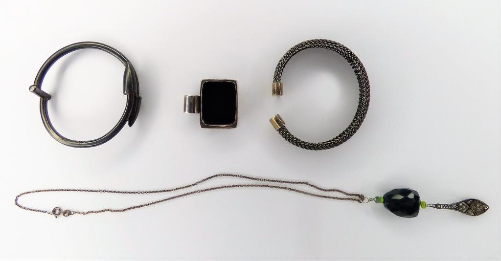 Massive Sterling Silver Bracelets, Necklace & Pend (1 of 10)