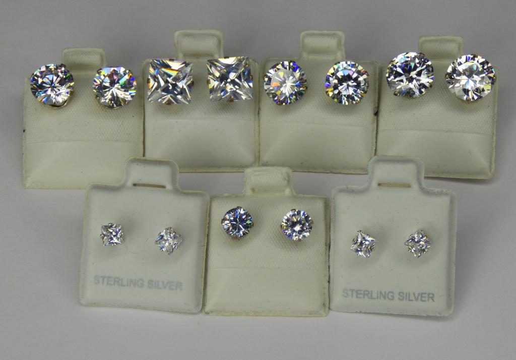 7 Pairs of Sterling Silver Stud Earrings (1 of 3)