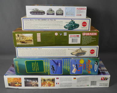 Lot of Vintage Plastic Model Kits- Tanks, Titanic: Lot of Vintage Plastic Model Kits- Tanks, Titanic, Estes 1406 Alpha III Rocket, etc.. All are in original boxes and appear to be unassembled. Storage wear to boxes.