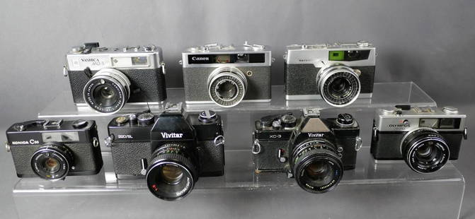 Group of Vintae Film Camers- Yashica, Canon, Petri: Group of Vintae Film Camers- Canon, Yashica, Petri, Konica, etc.. All are untested, as found.