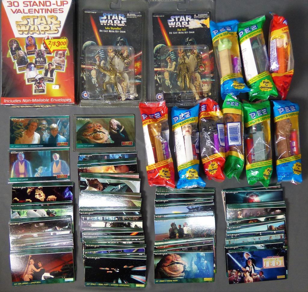 Star Wars PEZ Candy Dispensers & Trading Cards (1 of 8)
