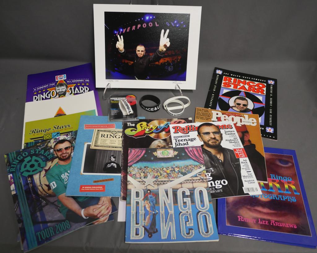 Ringo Starr/ Beatles Magazines, Books & Photograph (1 of 13)