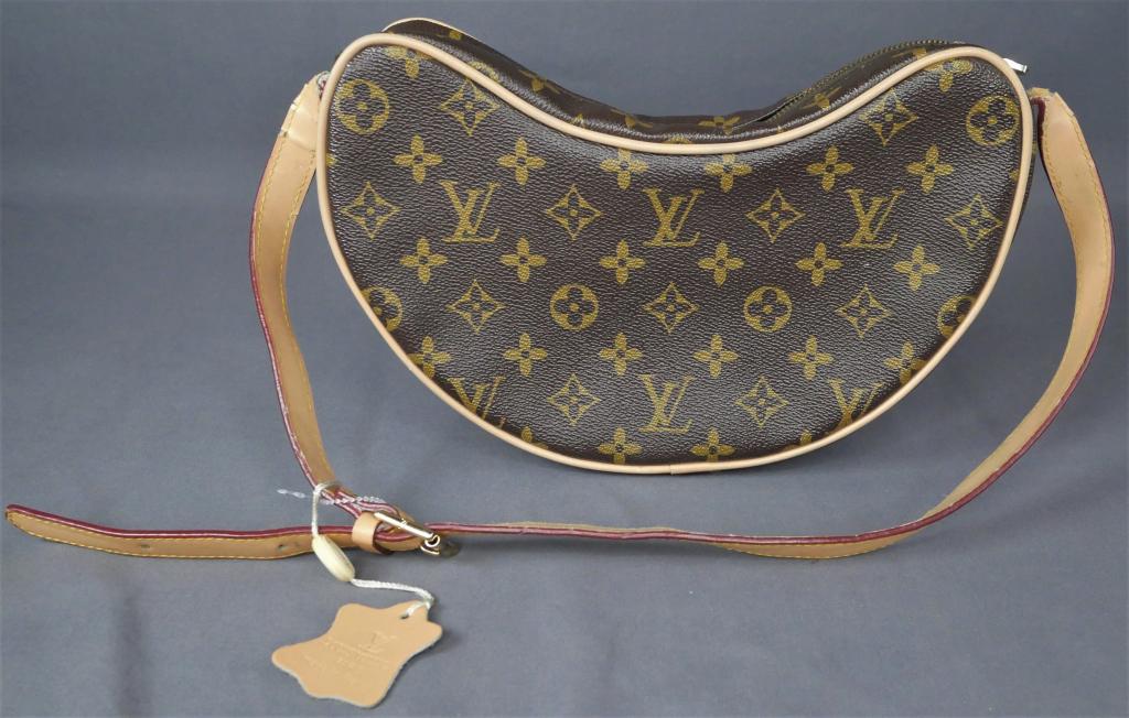 Louis Vuitton Ladies Handbag/ Purse/ Shoulder Bag (1 of 8)