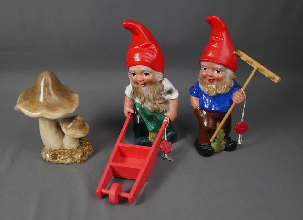 Vintage Heissner Garden Gnomes/ Elfs/ Dwarfs (1 of 10)