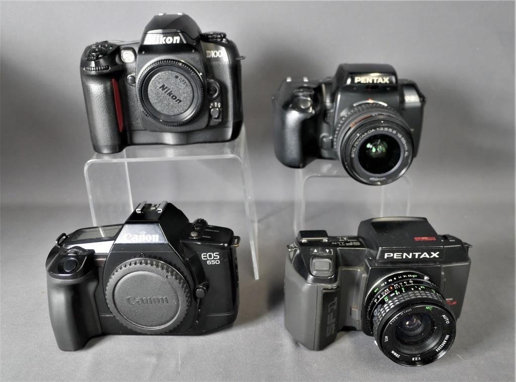 Lot of Vintage Cameras- Canon, Nikon, Pentax (1 of 4)