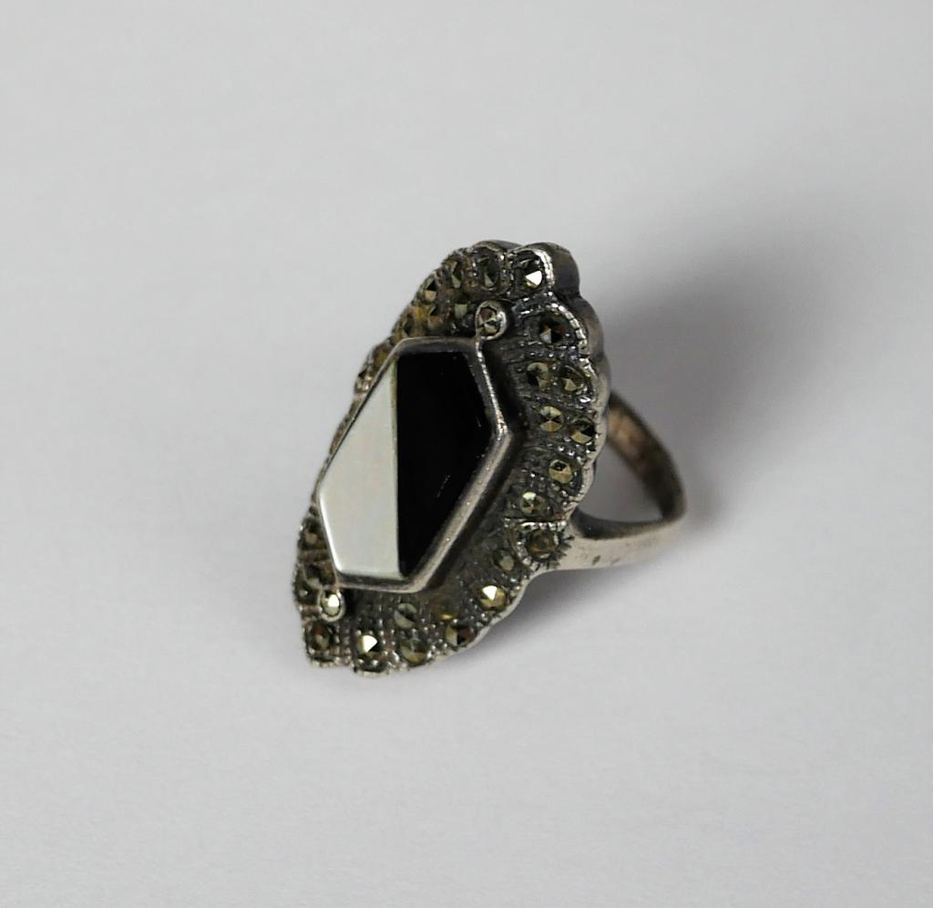 Elegant Sterling Silver Ladies Cocktail Ring (1 of 6)