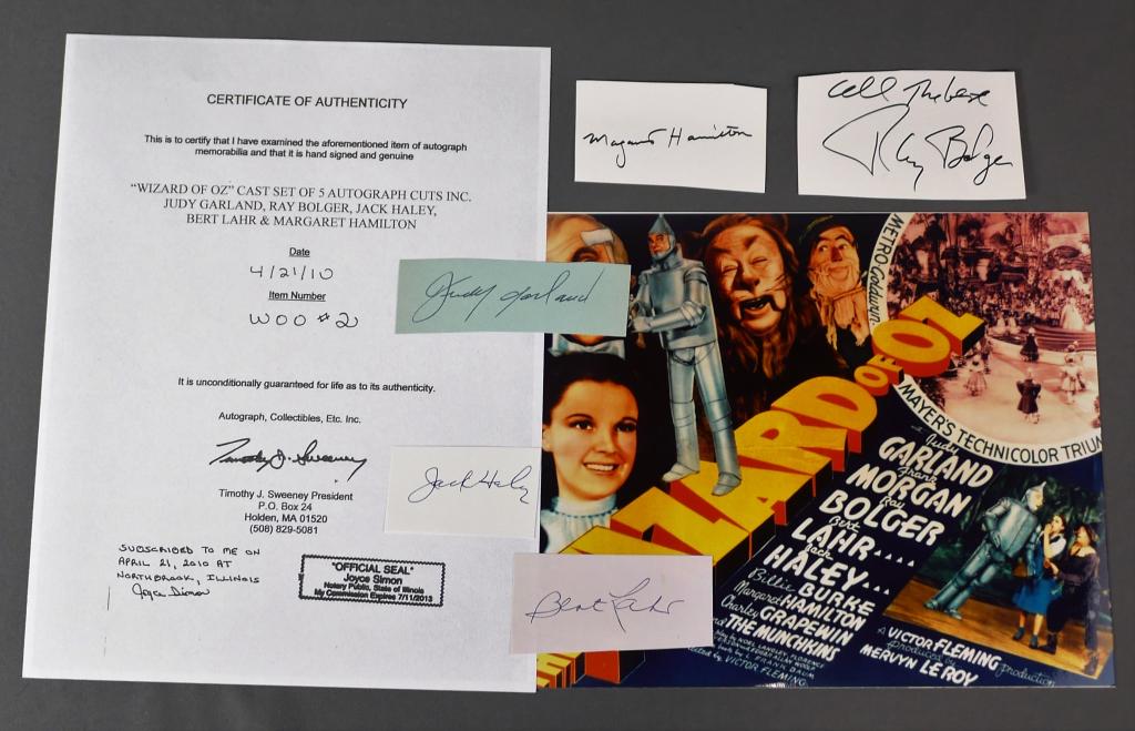 Wizard of Oz Cast Set of 5 Autographs/ Signatures: "Wizard of Oz". Set of 5 Cast Autograph/ Signature Cuts- Judy Garland, Ray Bolger, Jack Haley, Bert Lahr and Margaret Hamilton. Come with Certificate of Authenticity. Condition: Good. We truly believe