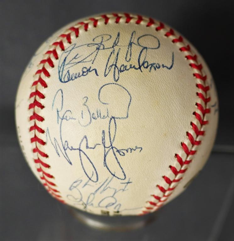 Philadelphia Phillies Team 97-2001 Signed Baseball: Philadelphia Phillies 1997-2001 Team Signed Baseball including Terry Francona. We truly believe that this item is authentic, but Esquis Auctions does not have specialists on signatures and cannot guar