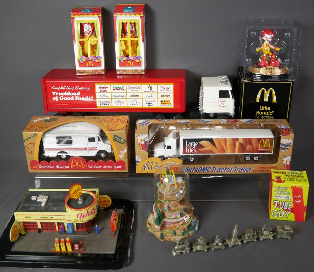 McDonalds Die-Cast Trucks, Shell Gas Station Model (1 of 14)