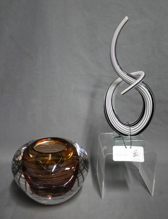 Murano Art Glass Swirl Sculpture & Global View Vas (1 of 11)