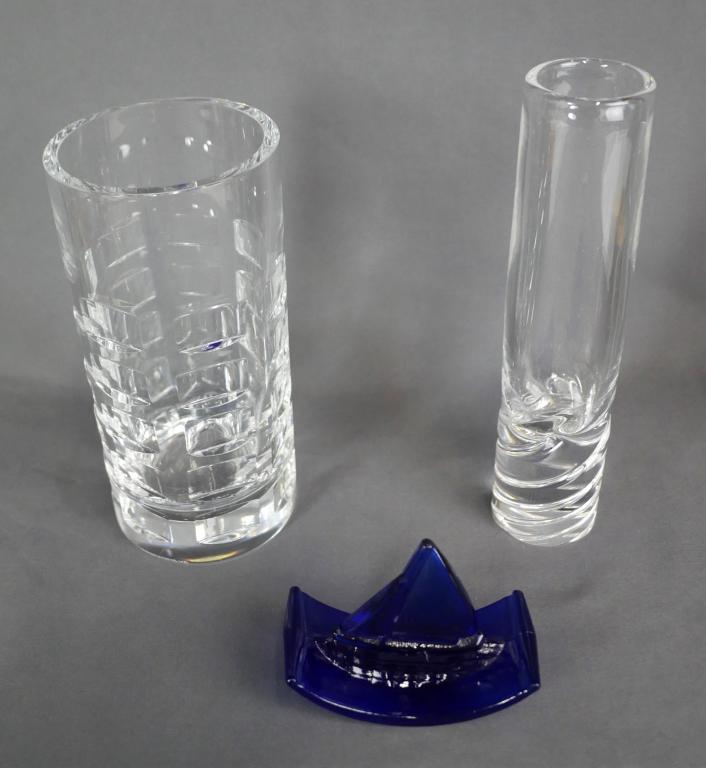 Steuben Twist Bud Vase & Hadeland Crystal Vase (1 of 9)