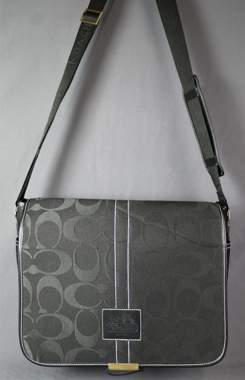 Ladies Coach Designer Messenger Bag/ Purse (1 of 6)