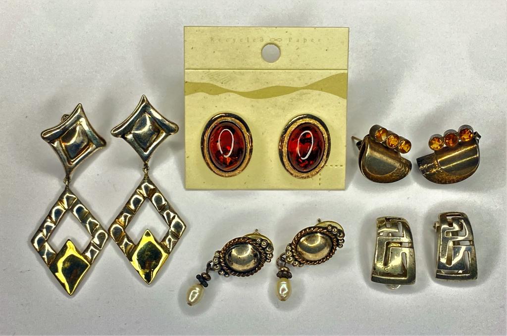 Five Pairs of Vintage Sterling Silver Earrings (1 of 11)