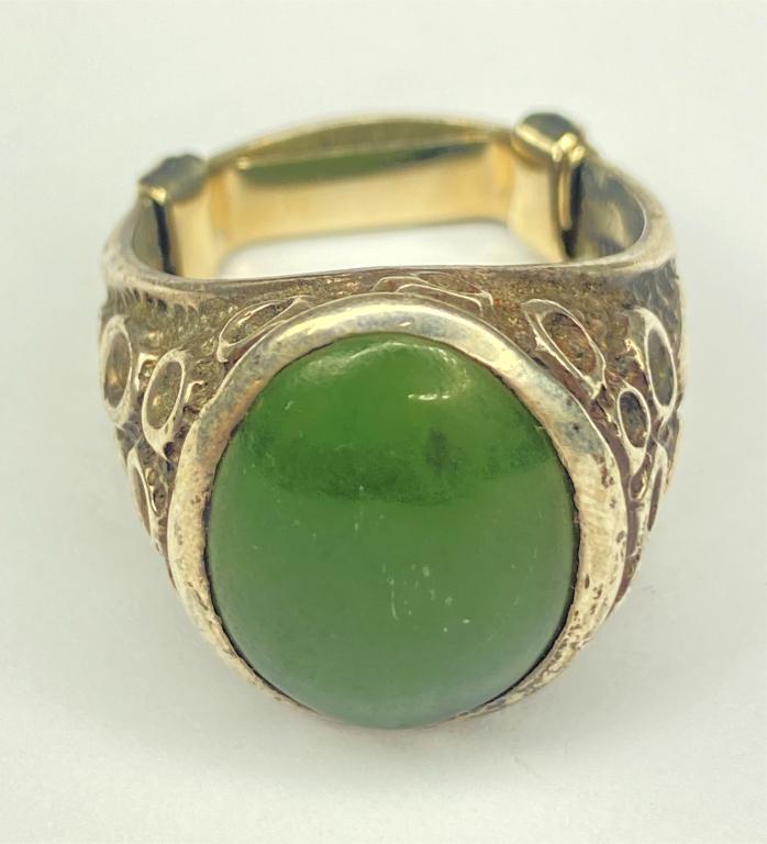 Massive Sterling Silver Ring w/ Green Ston (1 of 4)