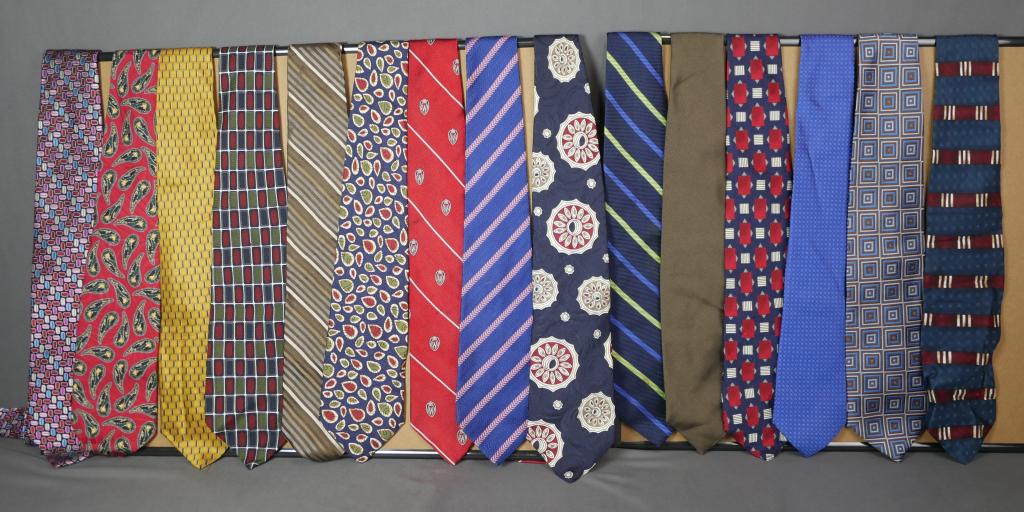 Lot of Designer Men's Neck Ties (1 of 6)