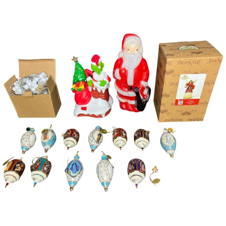 Christmas Decor- Jim Shore, Santa, Nativity Orname (1 of 11)