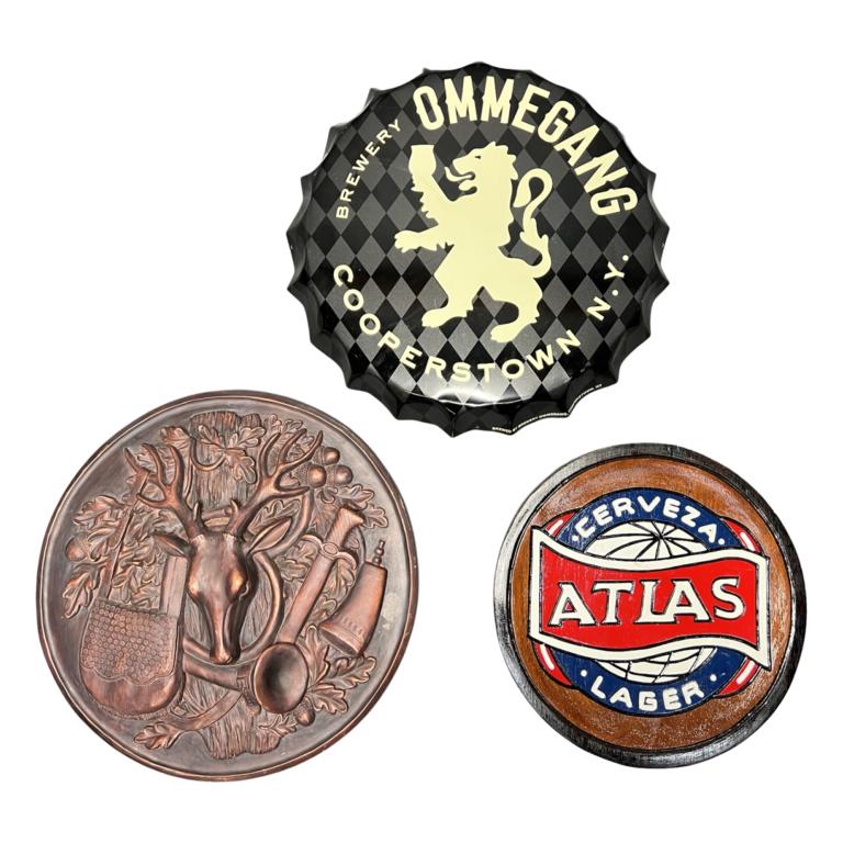 Vintage Advertising Beer/ Hunting Wall Plaques (1 of 10)