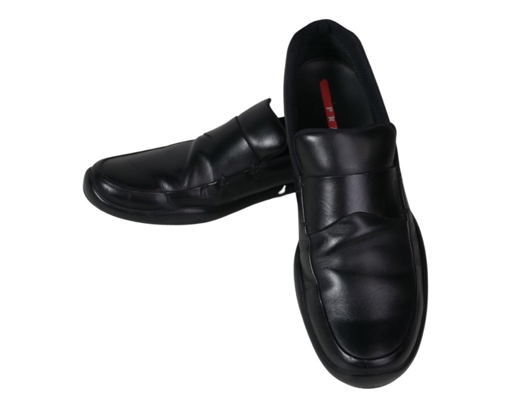 Prada Mens Black Leather Loafers/ Shoes. Sz 10.5: Prada Mens Black Leather Loafers/ Shoes. Size 10.5. Good Condition.